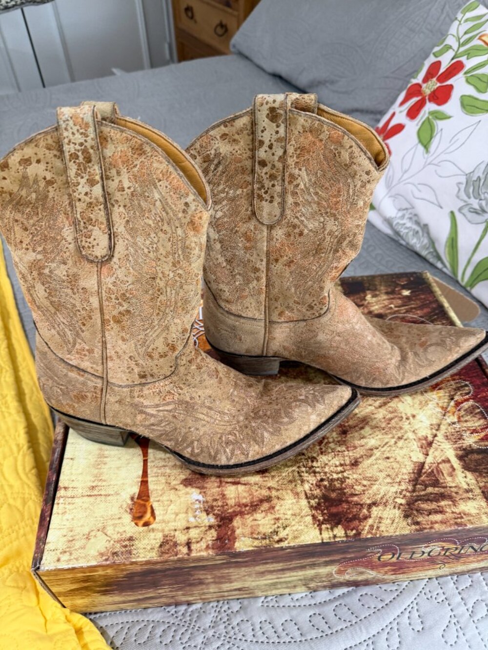 Old Gringo Elvis Stitched 10" boot 9B